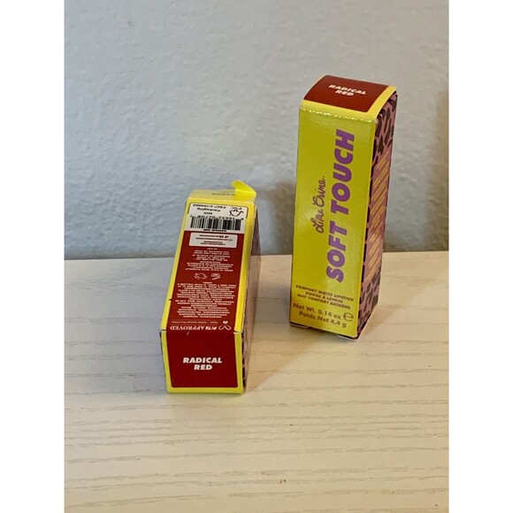 2X NIB Lime Crime Soft Touch Lipstick - RADICAL RED Matte New In Box Vegan - Picture 1 of 5